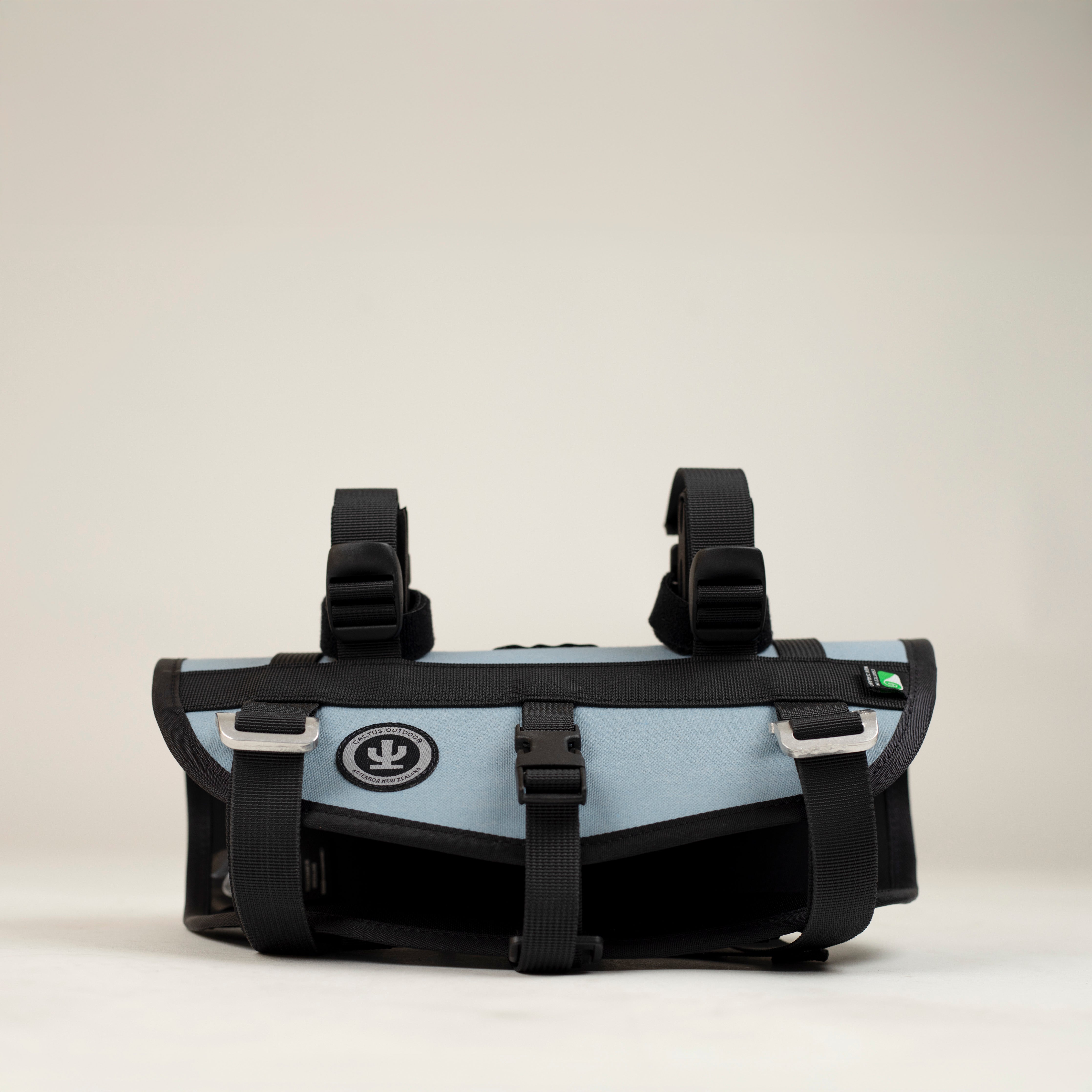 Love Handle - Handlebar Roll